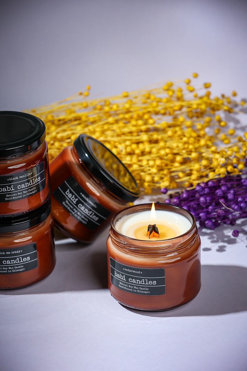 Amber Cam Black Vanilla Mum'in resmi